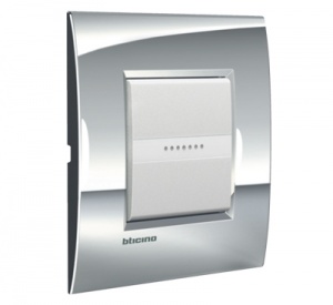 20-leskle-palladium.jpg