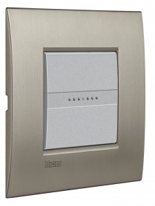 20-lne4802tis-p-acc.jpg